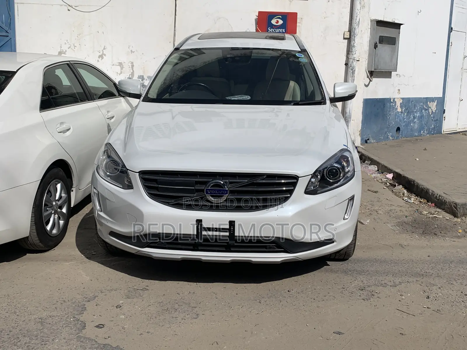 Volvo XC60 T5 Dynamic FWD 2017 Off white
