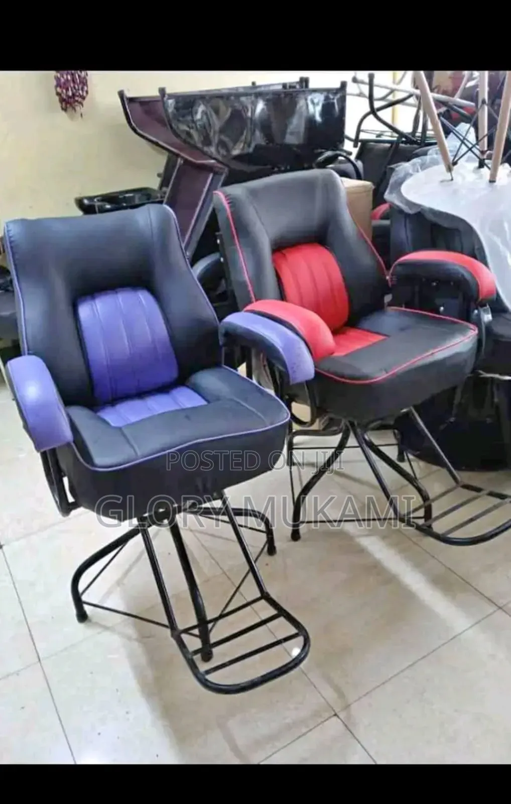 Comfortable Red Black Purple Kinyozi Chairs