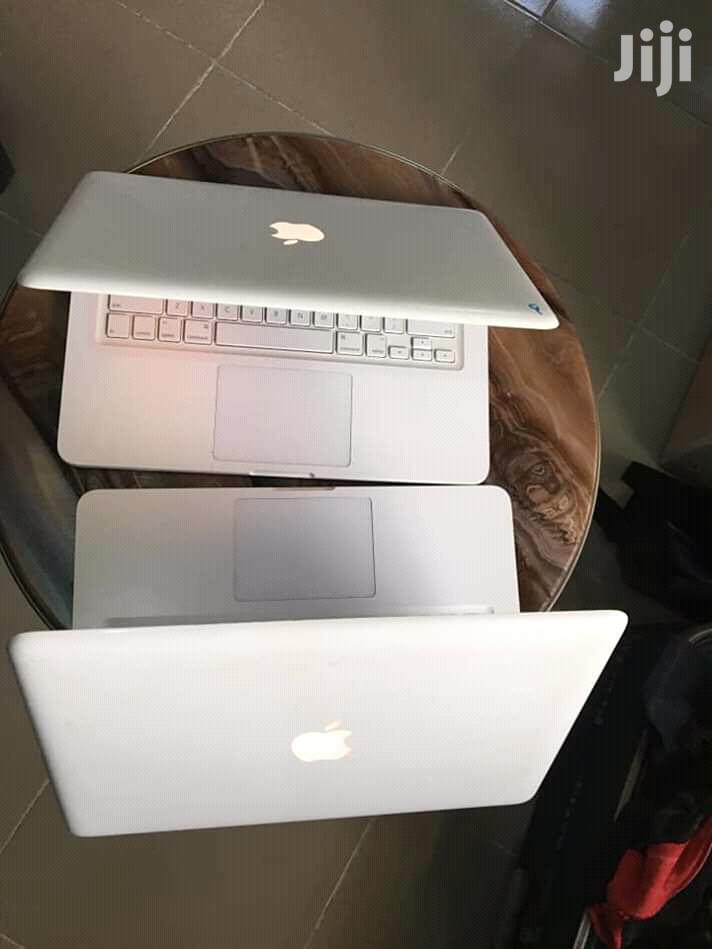 Laptop Apple MacBook 4GB Intel Core 2 Duo HDD 500GB