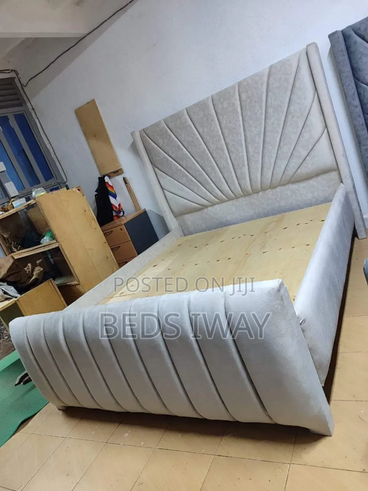 Chesterfield 5x6 Bed  Super
