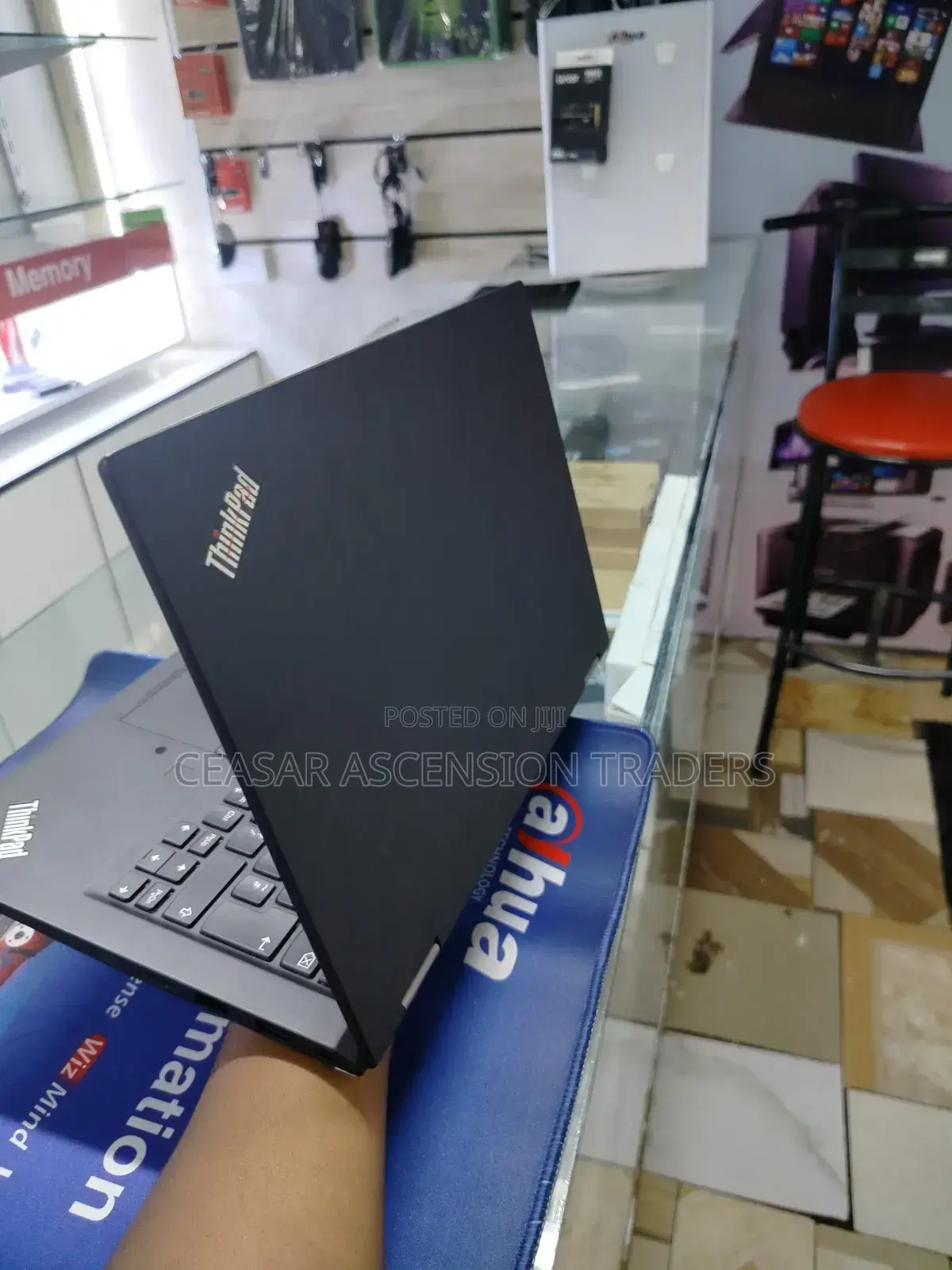Laptop Lenovo ThinkPad X390 Yoga 16GB Intel Core I5 SSD 512GB