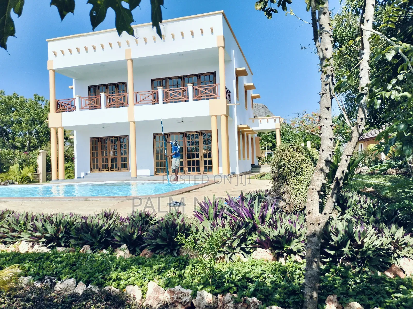 3bdrm Bungalow in Galu Beach, Ukunda for sale