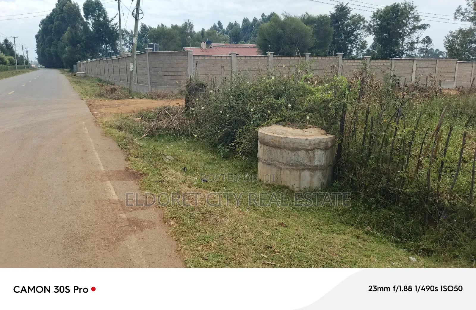 1/8 Plot Annex With Title 50meters From Feeder Tarmac