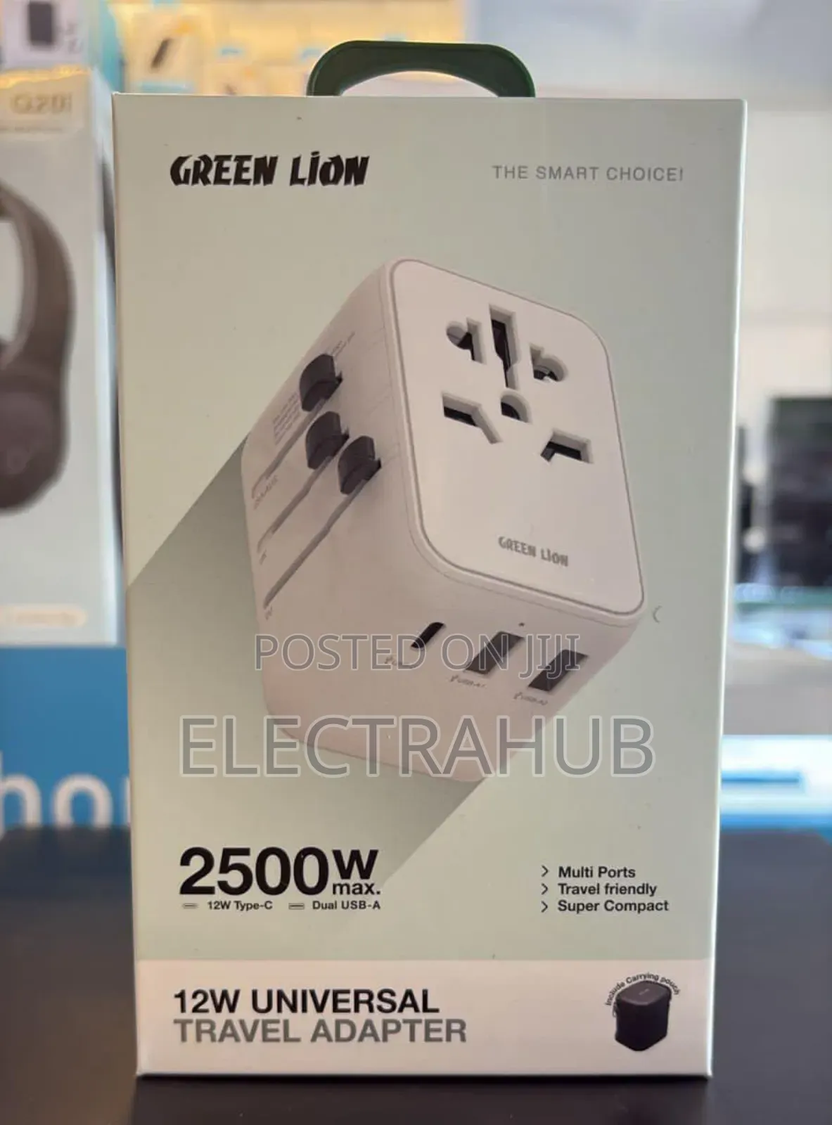 Green Lion 12W Universal Travel Adaptor With Carrying Pouch