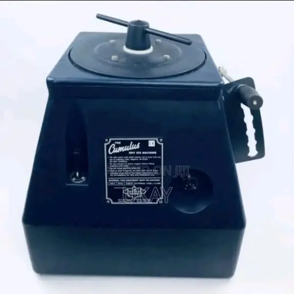 Cumulus Dry Ice Machine