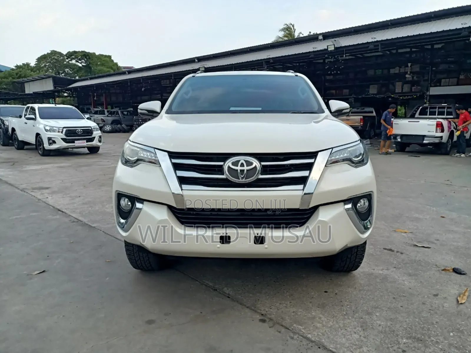 Toyota Fortuner 2.8 D AWD 2017 White