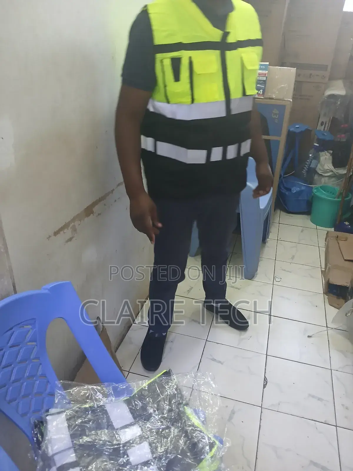Green Reflective Vest With Pockets