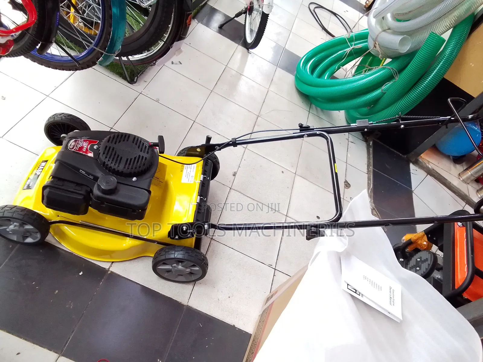 Wasp Lawn Mower 139cc Petrol Lawn Mower