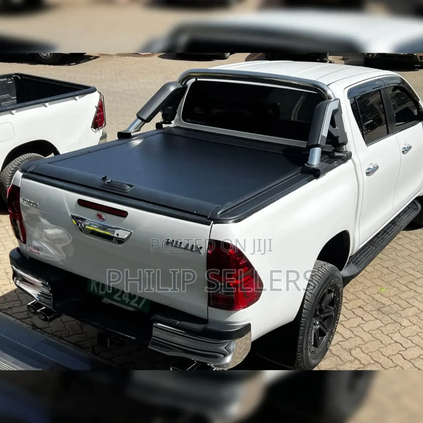 Roller Lid Fitted on This Hilux Revo