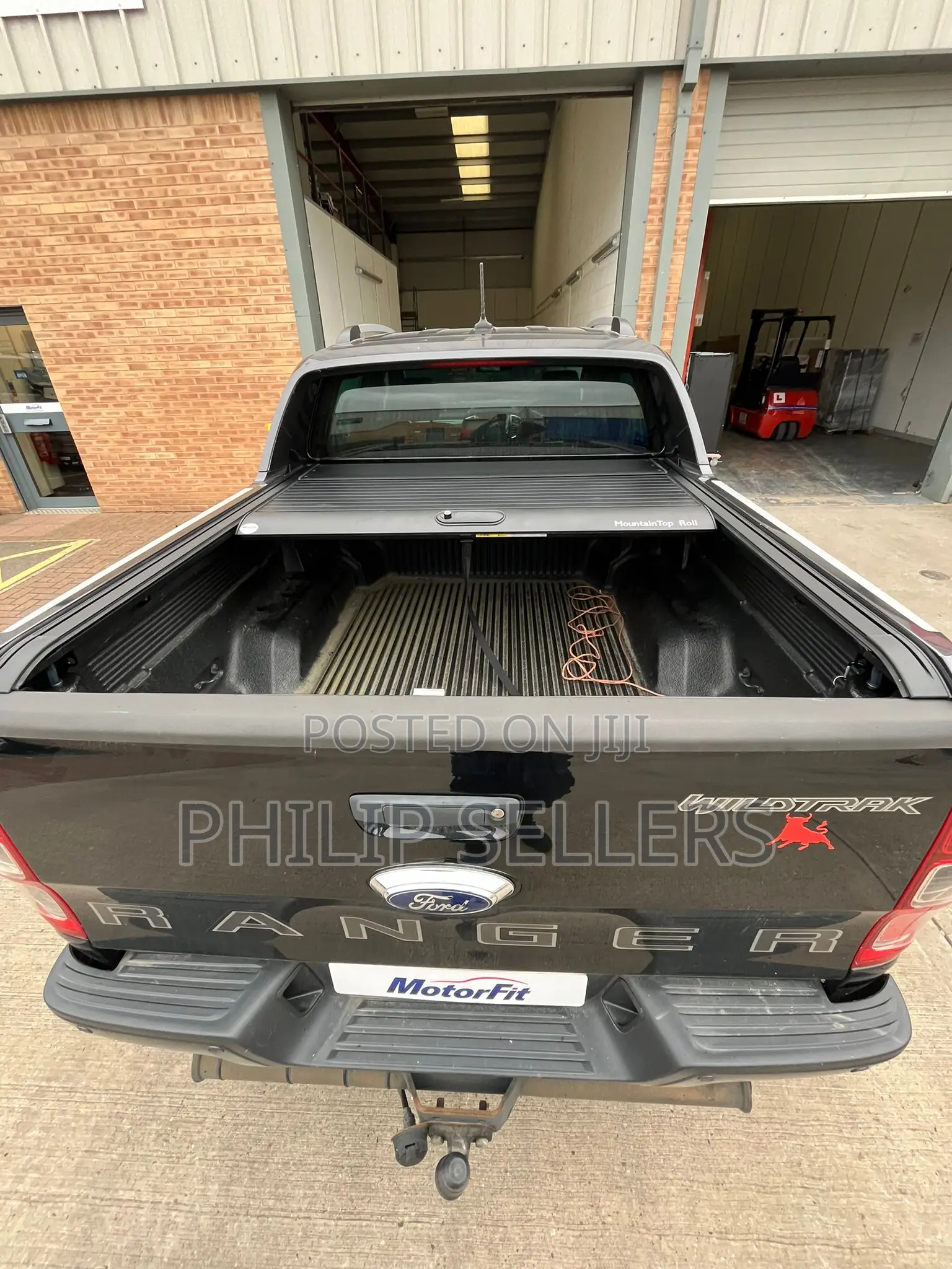 Ford Ranger Wildtrak Mountain Top Roller Shutter