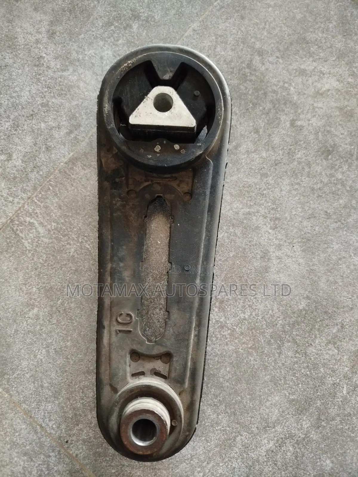 Nissan Serena NV200 Lower Gearbox Mounting