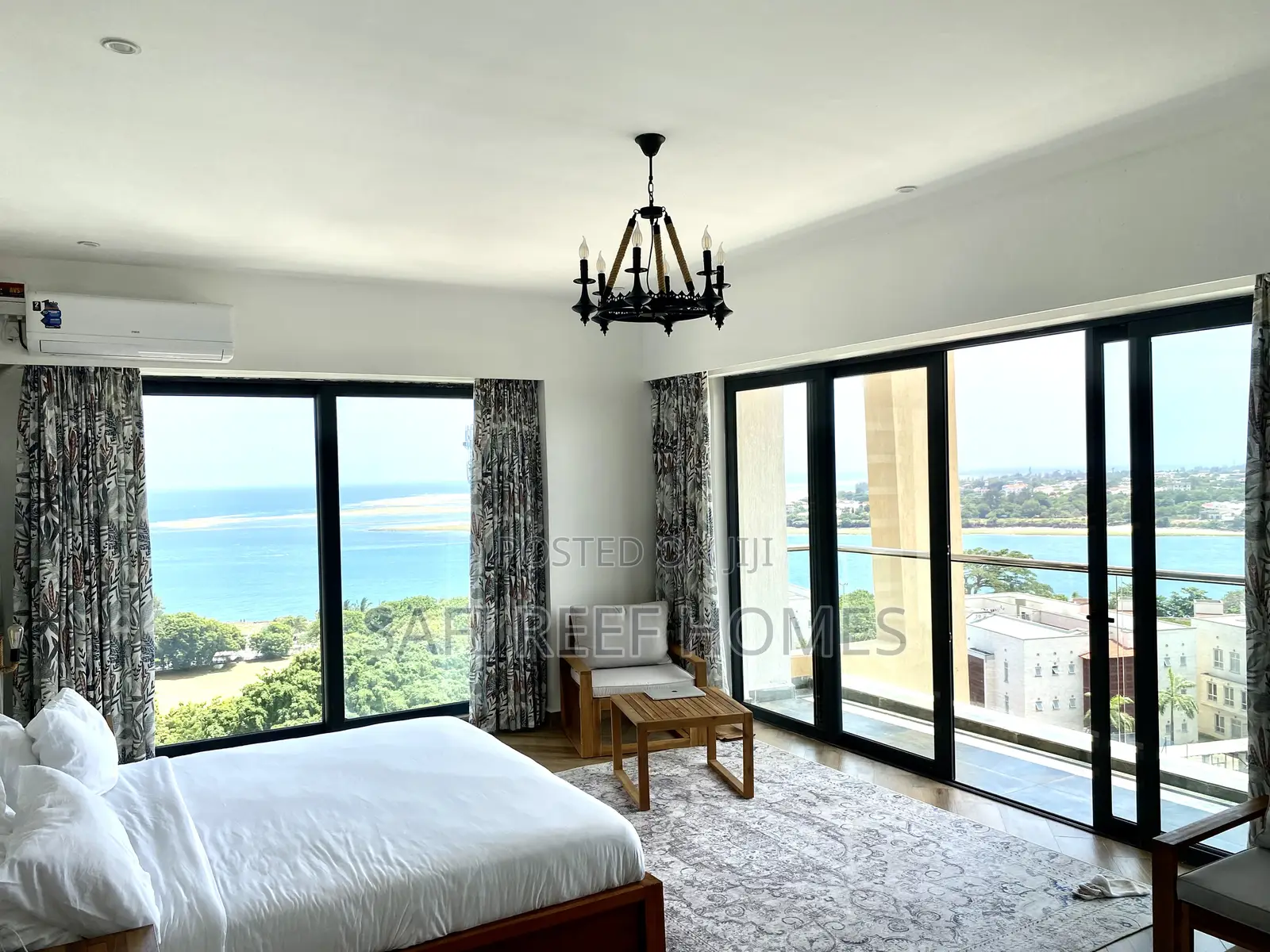 Furnished 4bdrm Apartment in Kizingo for sale