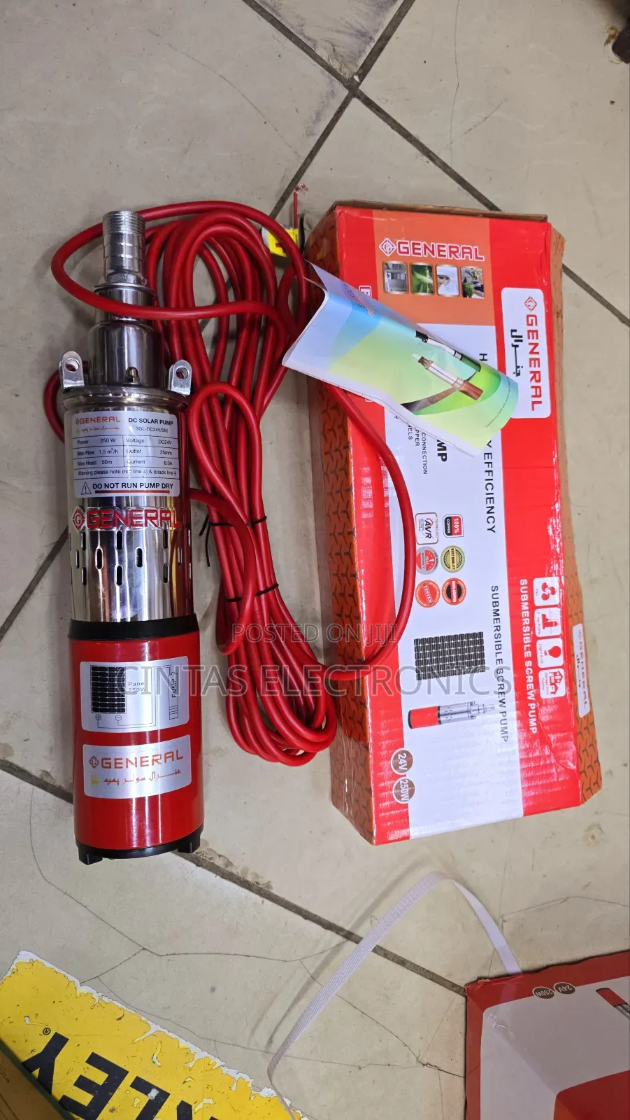 Submersible Solar Pump 50m Headmax