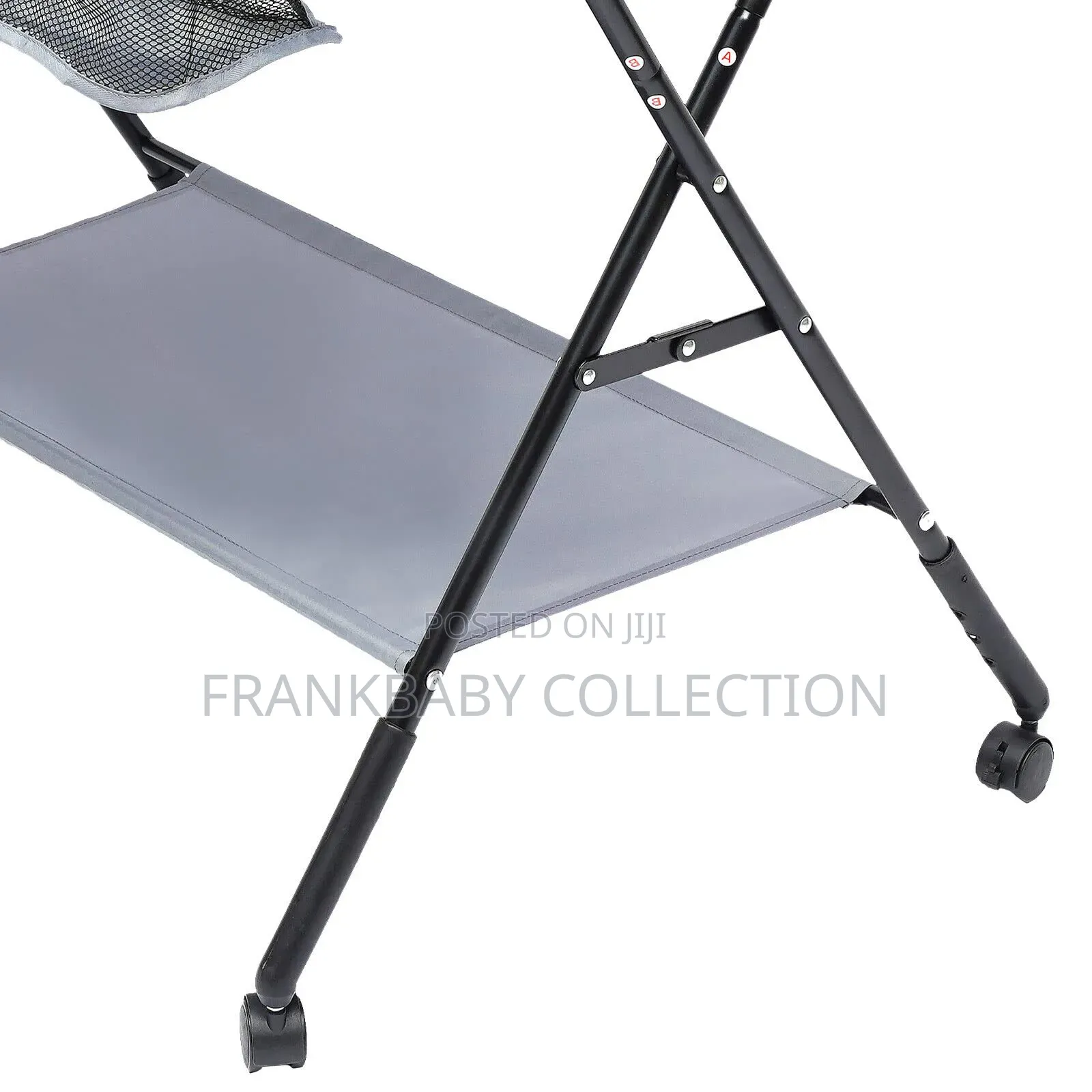 Height Adjustable Baby Changing Station With Rack