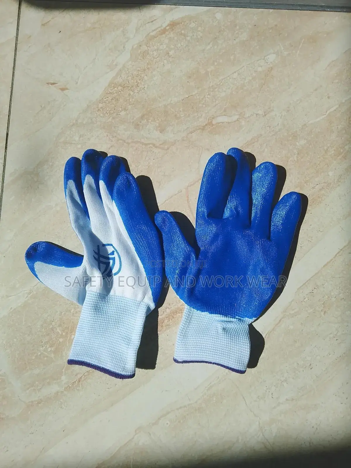 Diamond Gripped Protective Handwear
