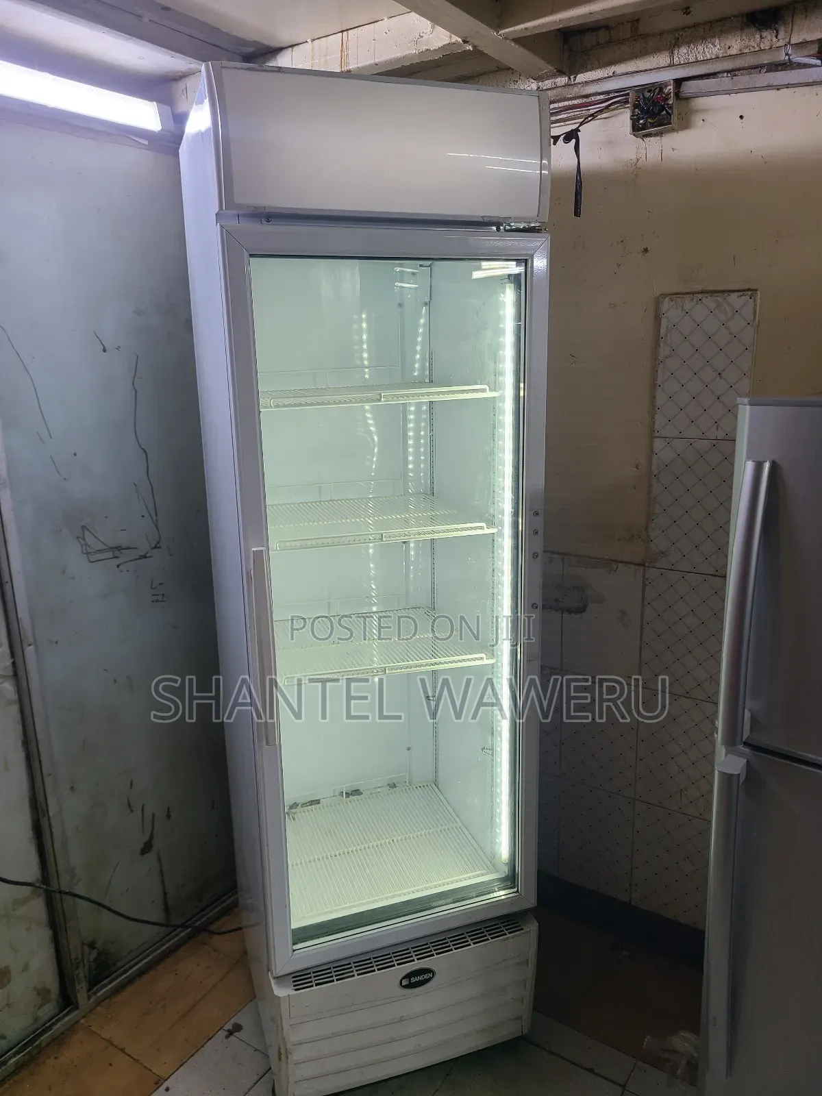 Selling Clean Display Fridge