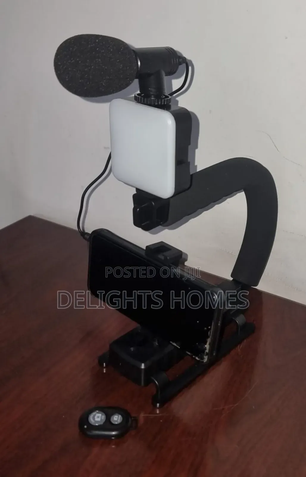 U Shaped Video Making Bracket