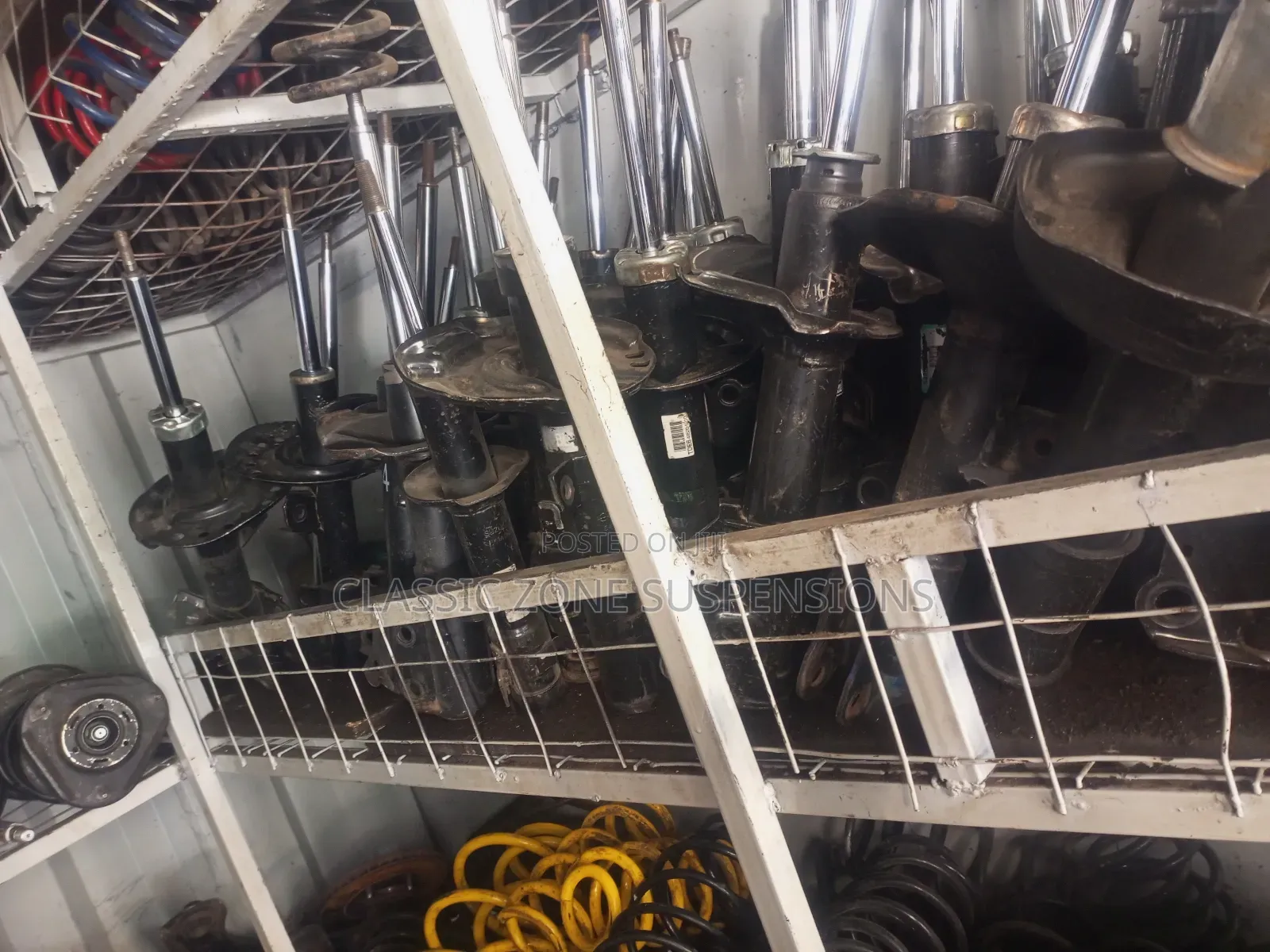 Shocks for Vitz,Belta,Noah, Xtrail,Insight.