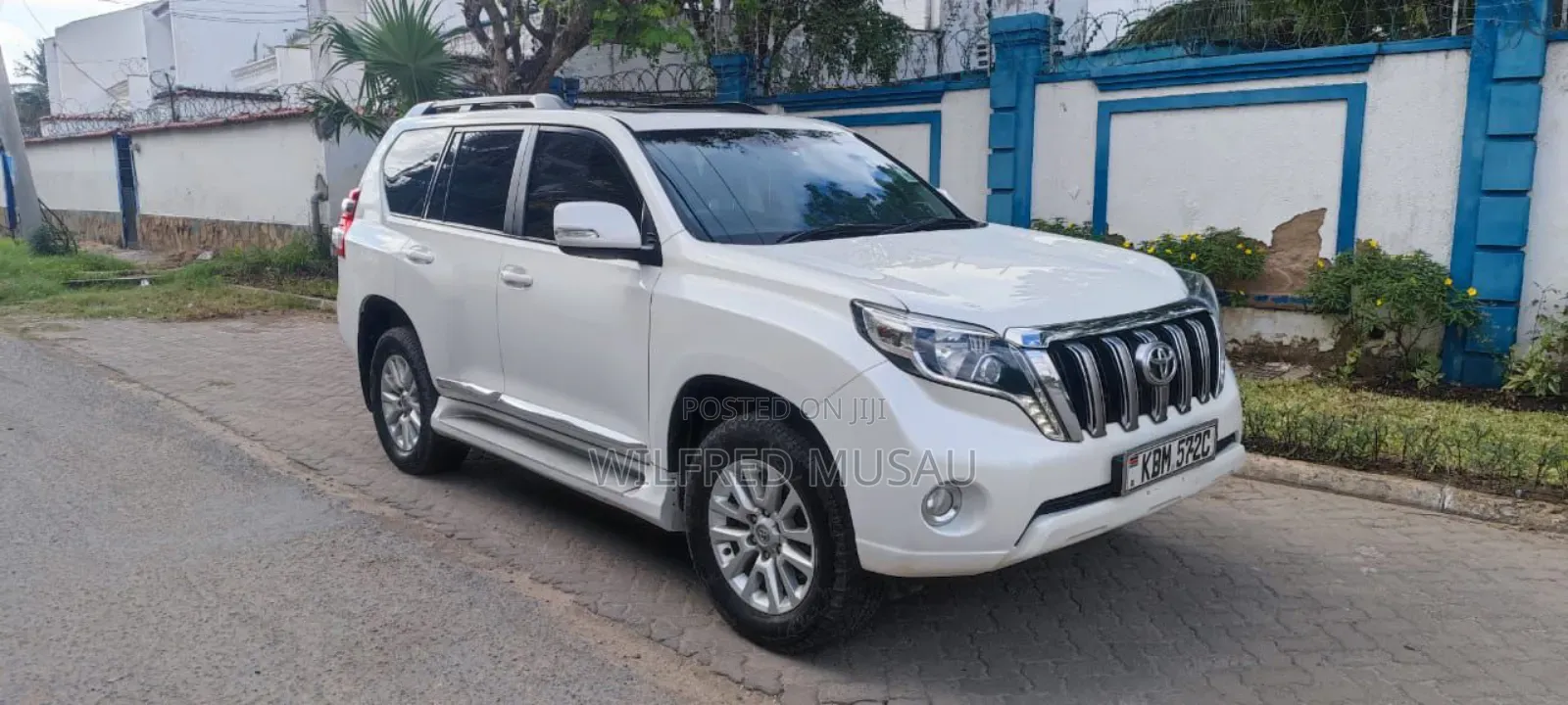 Toyota Land Cruiser Prado 2.8 2017 White