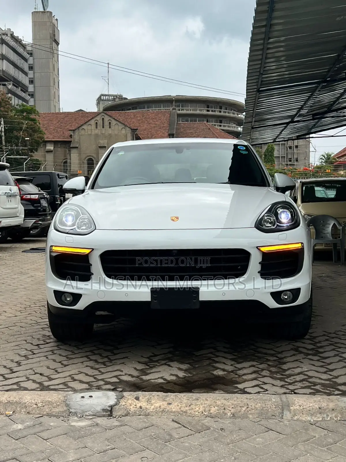 Porsche Cayenne Platinum Edition AWD 2018 Pearl