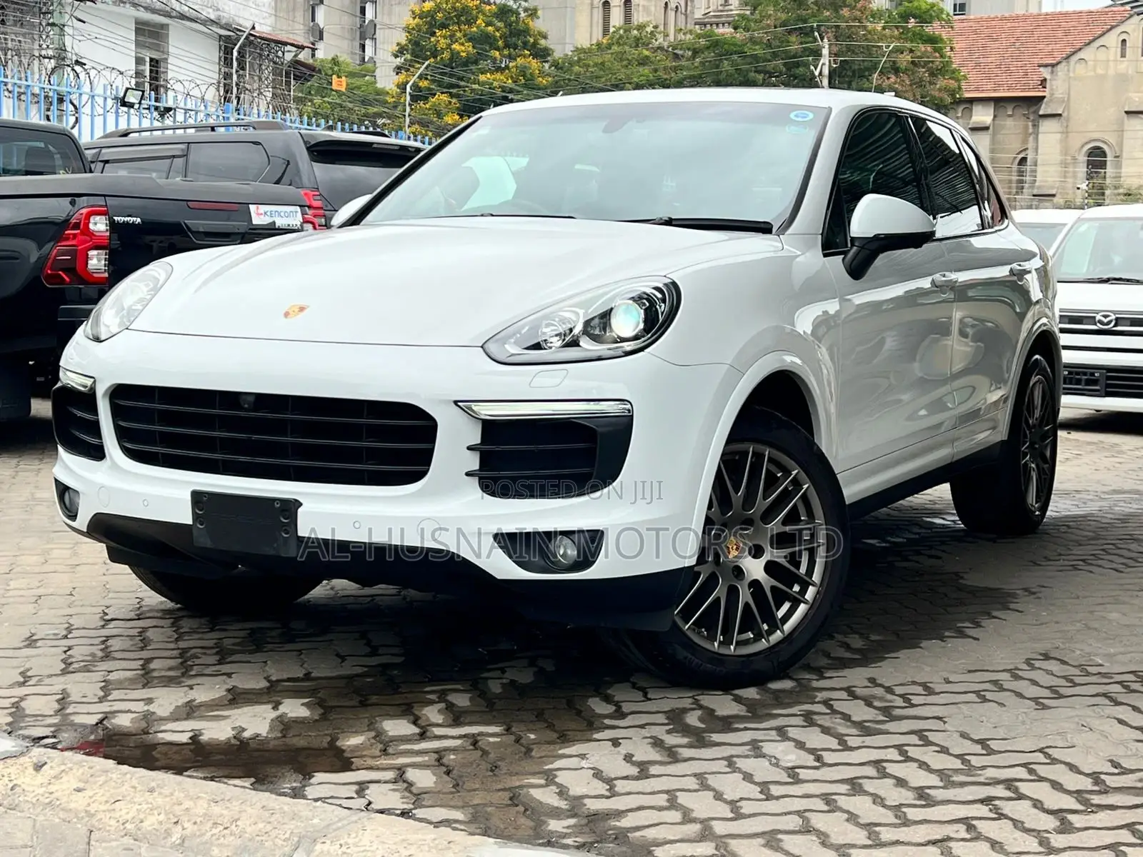 Porsche Cayenne Platinum Edition AWD 2018 Pearl