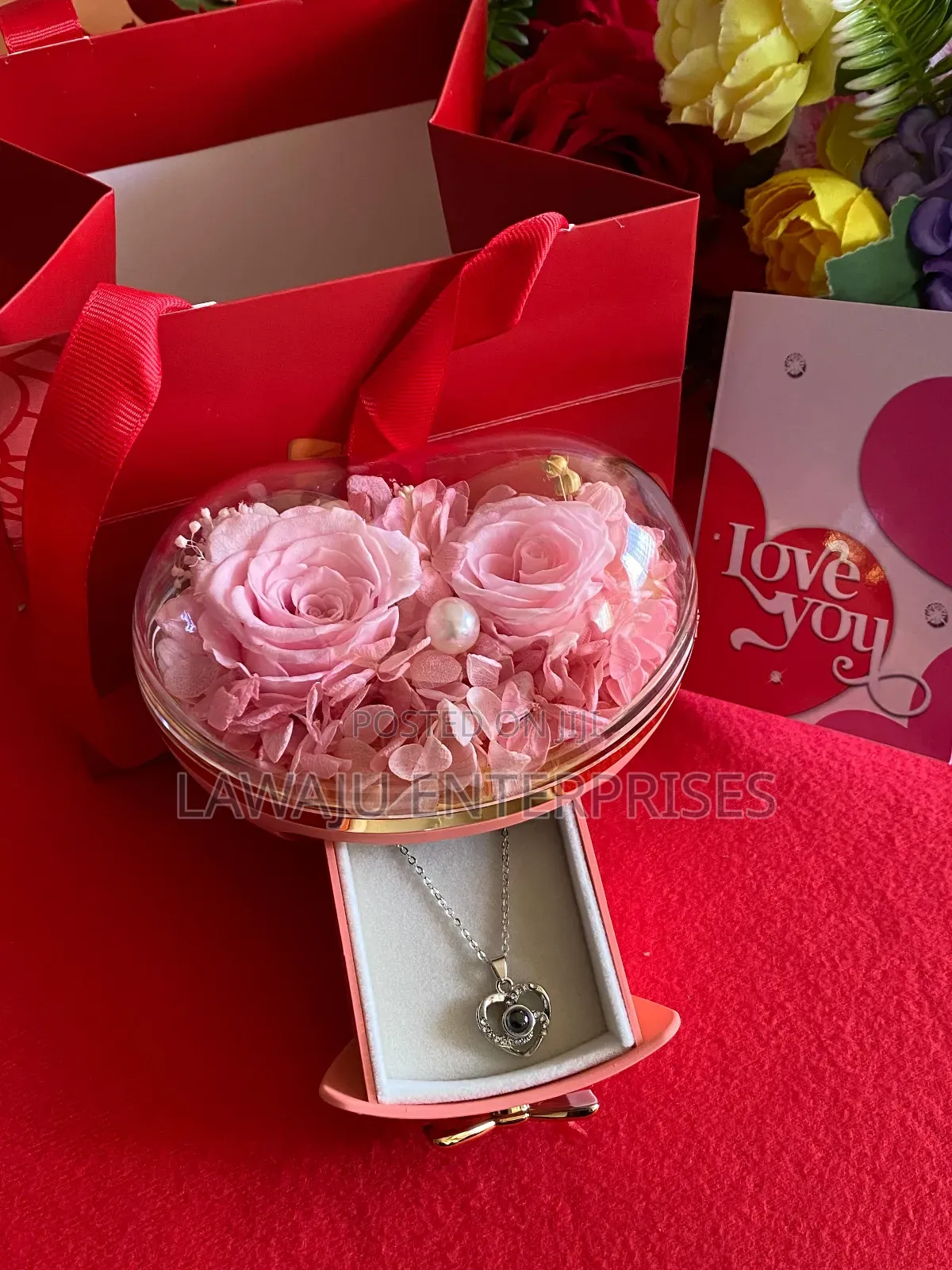 I Love You Heart Necklace With Pink Roses