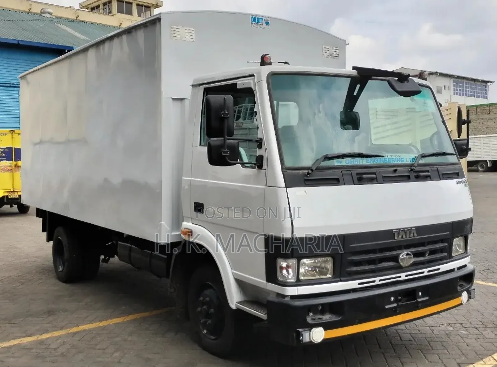 Tata LPT-810 Truck Brand New 5 