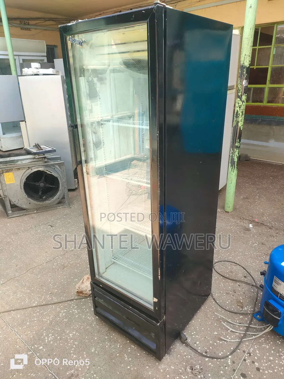 285 Litres Cooler ( Display Fridge ^)