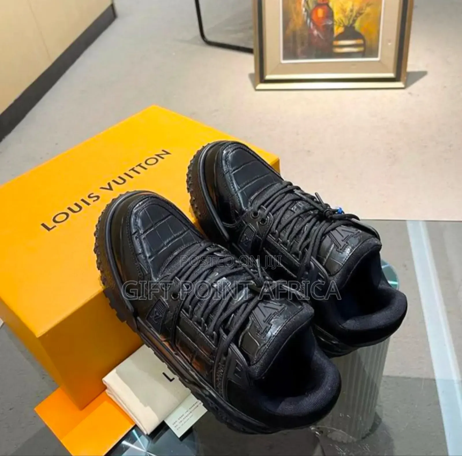 Luis Vuitton Maxi Sneakers