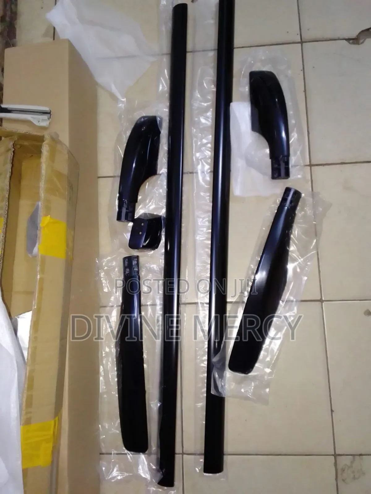 Universal Roof Rails/Roof Rack