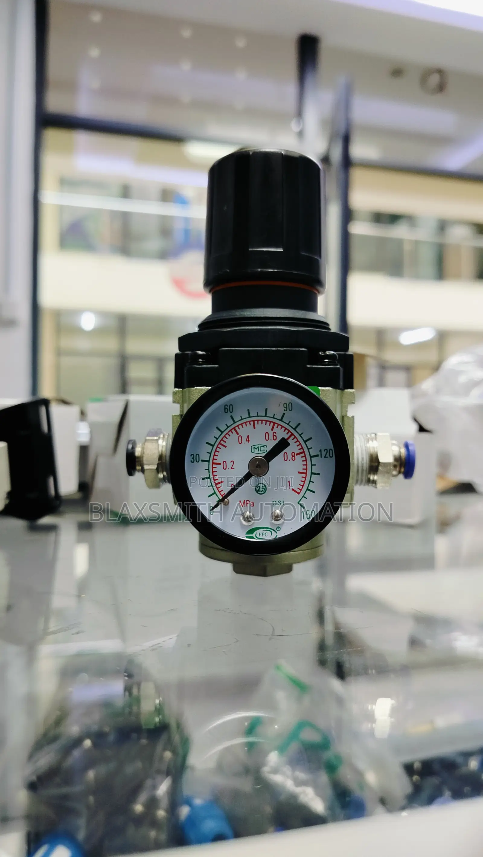 Air Regulator 1/4"