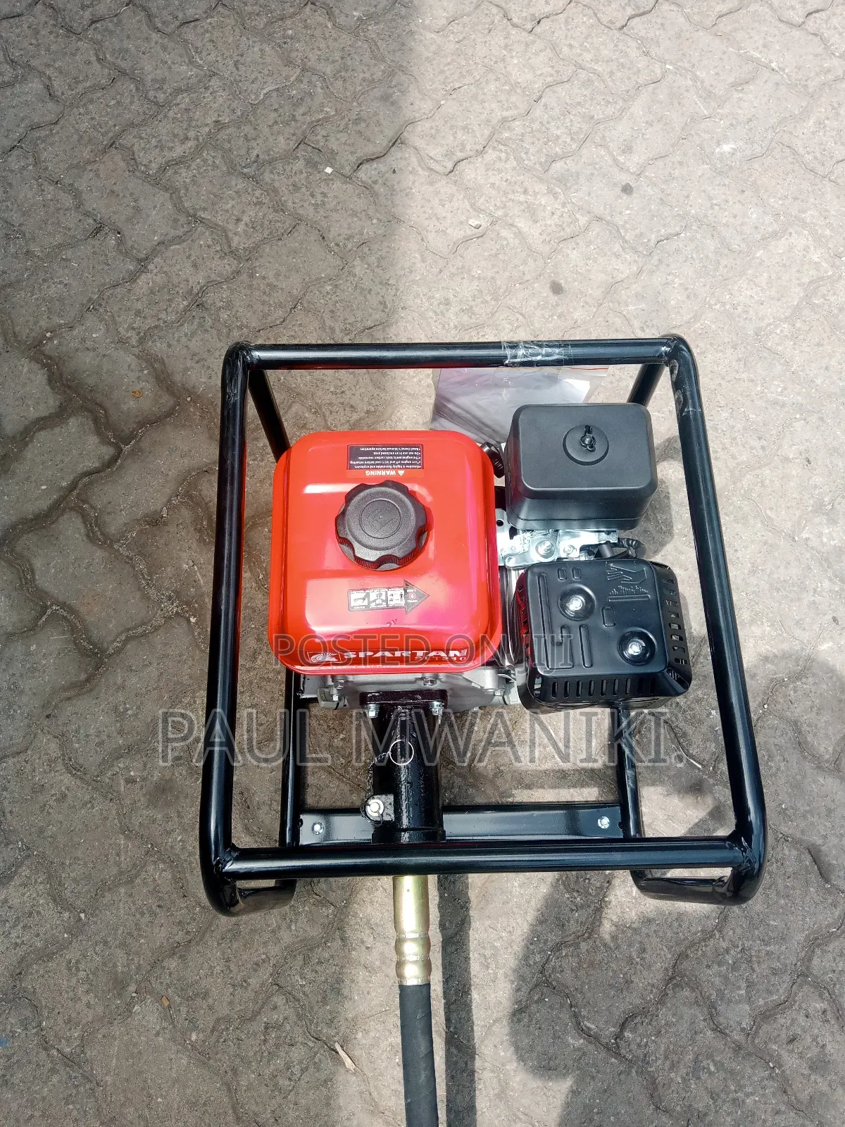 Concrete Vibrator (Aico)  7.5hp Engine