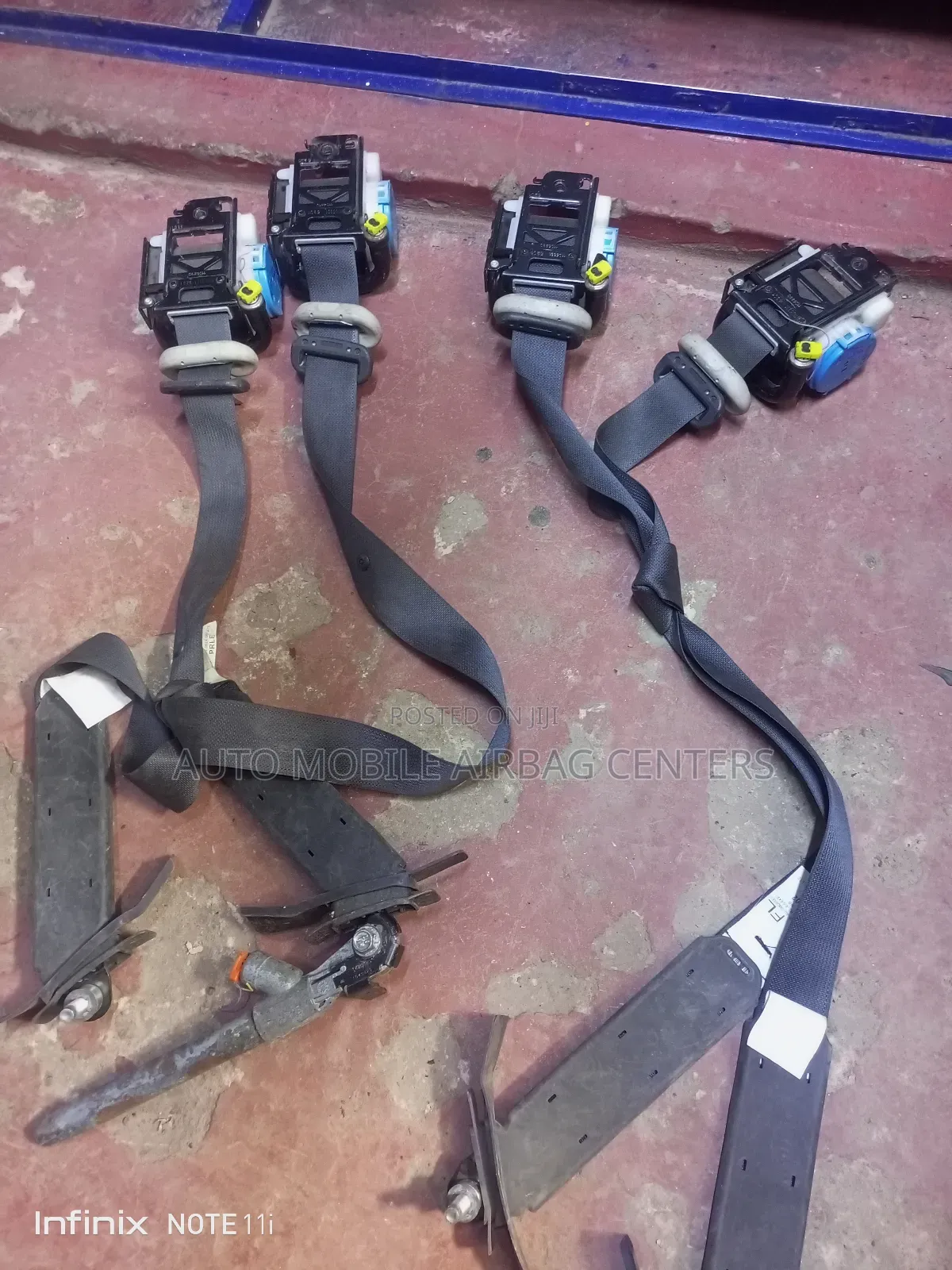 Nissan X-Trail Nt 32 Seat Belts