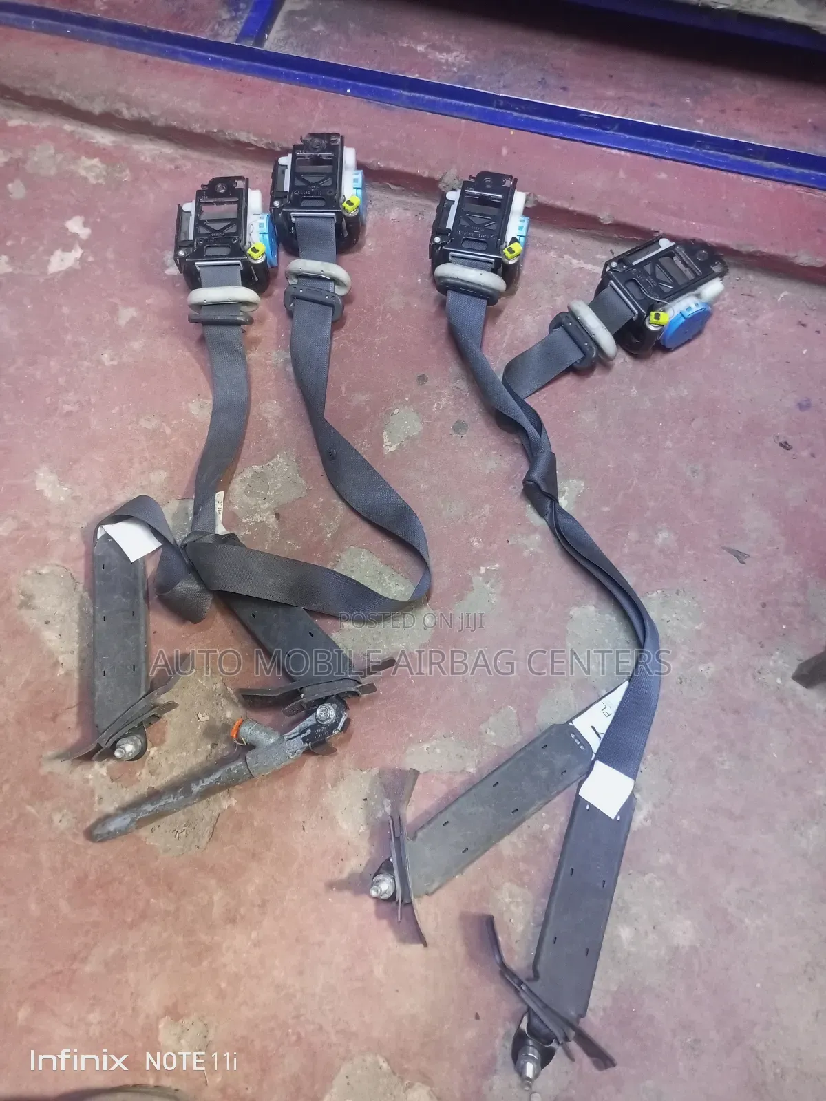 Nissan X-Trail Nt 32 Seat Belts