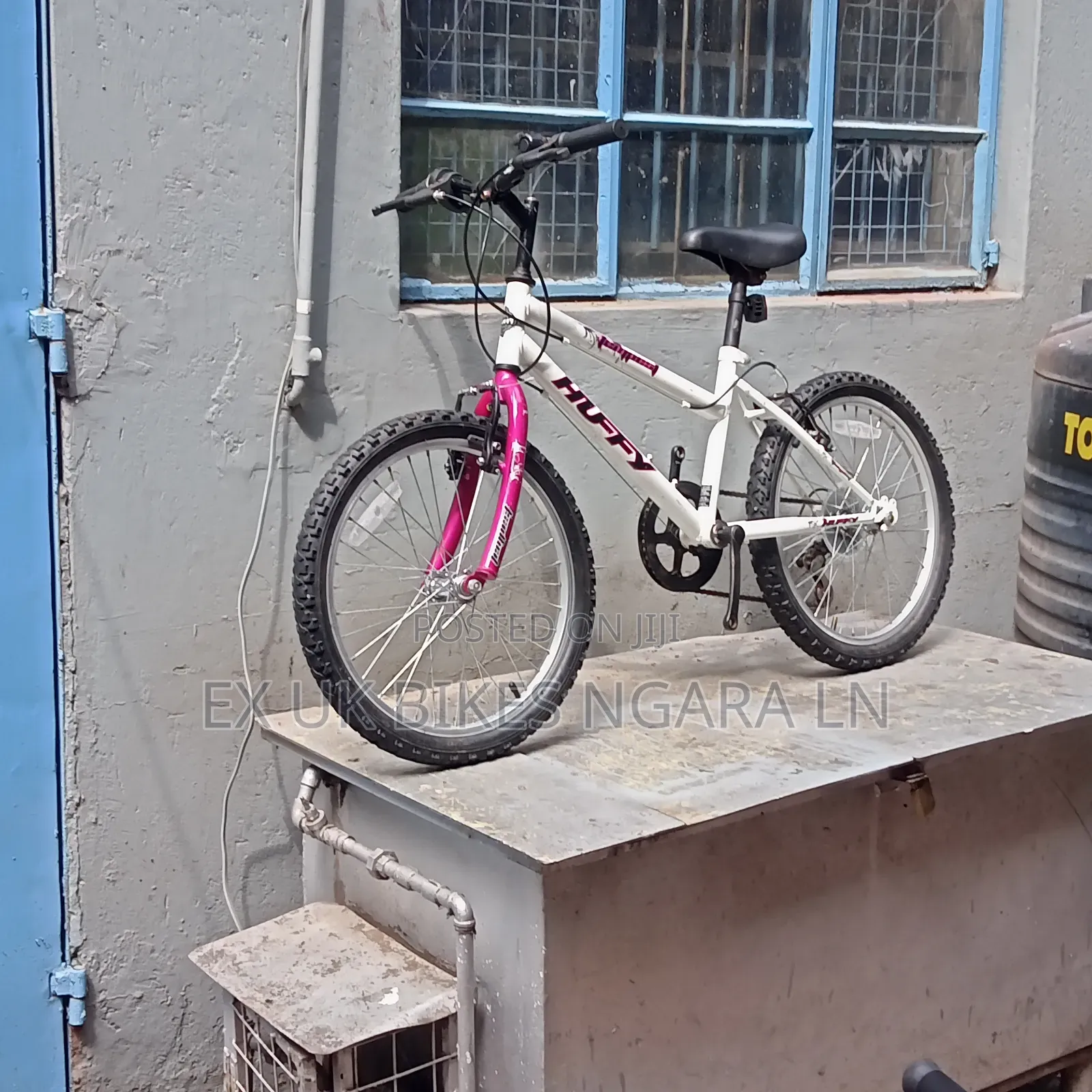 EX UK Size 20 Huffy Kids Bicycle