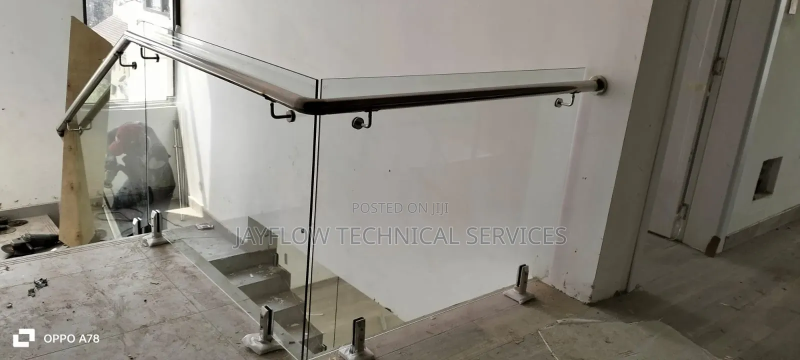 Stainless Steel Rails (Stairs and Balcony)