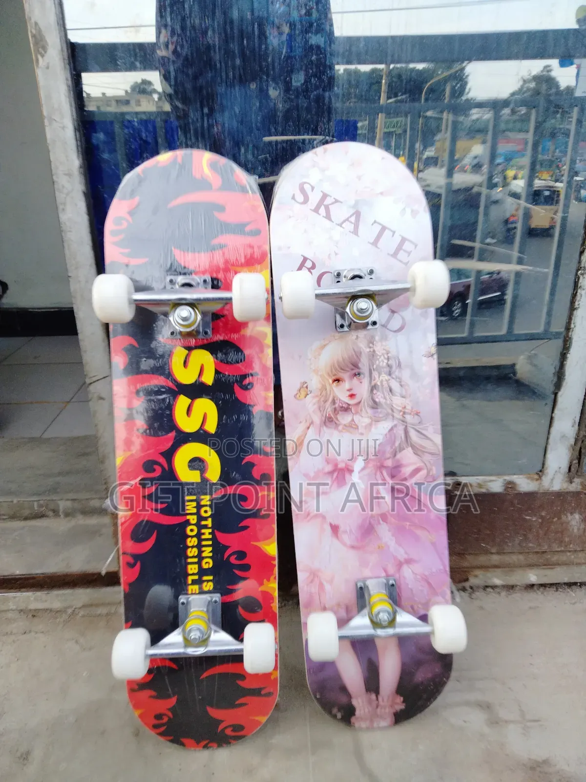 Professional Skates Board With Rubber Wheels