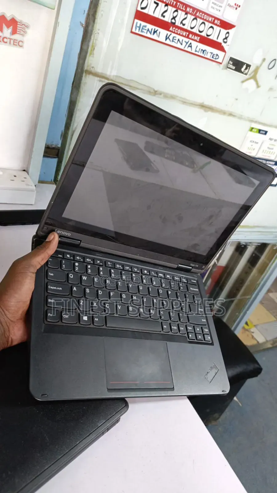 Laptop Lenovo Yoga 11e 4GB Intel Celeron SSD 128GB