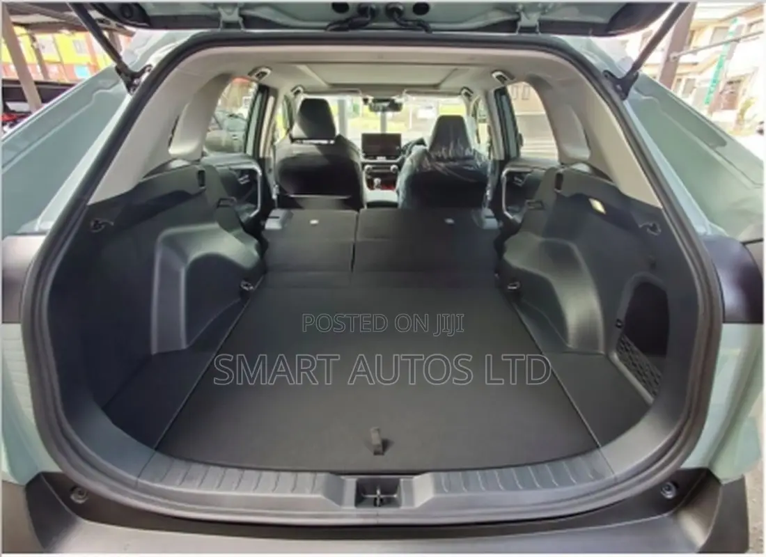 Toyota RAV4 Adventure AWD 2023 Green