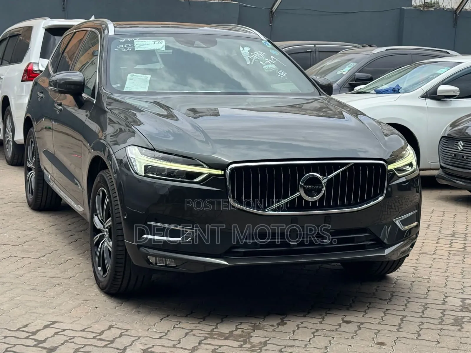 Volvo XC60 T5 Inscription AWD 2018 Gray