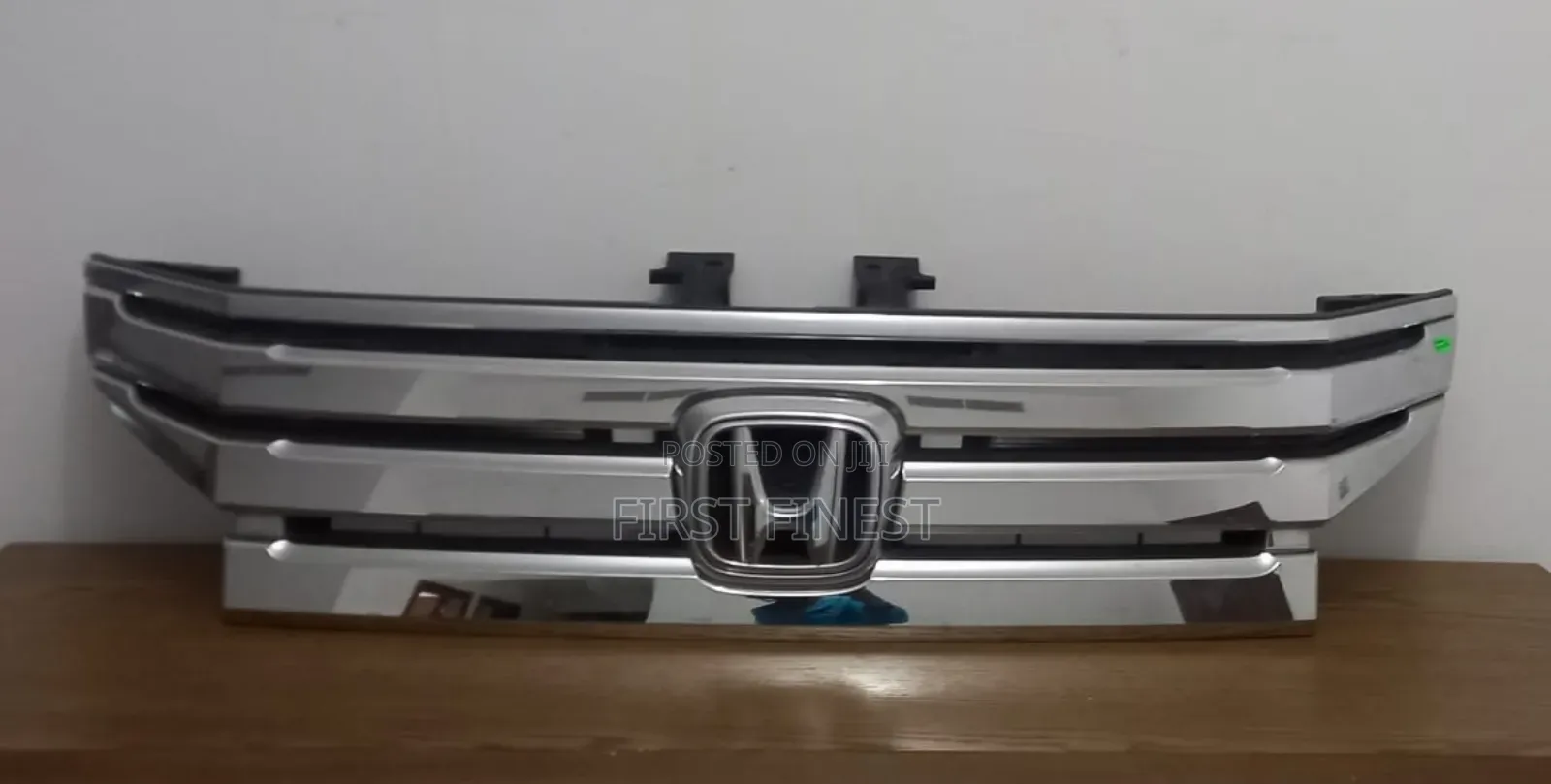 Honda Stepwagon 2014( Spada)Grill