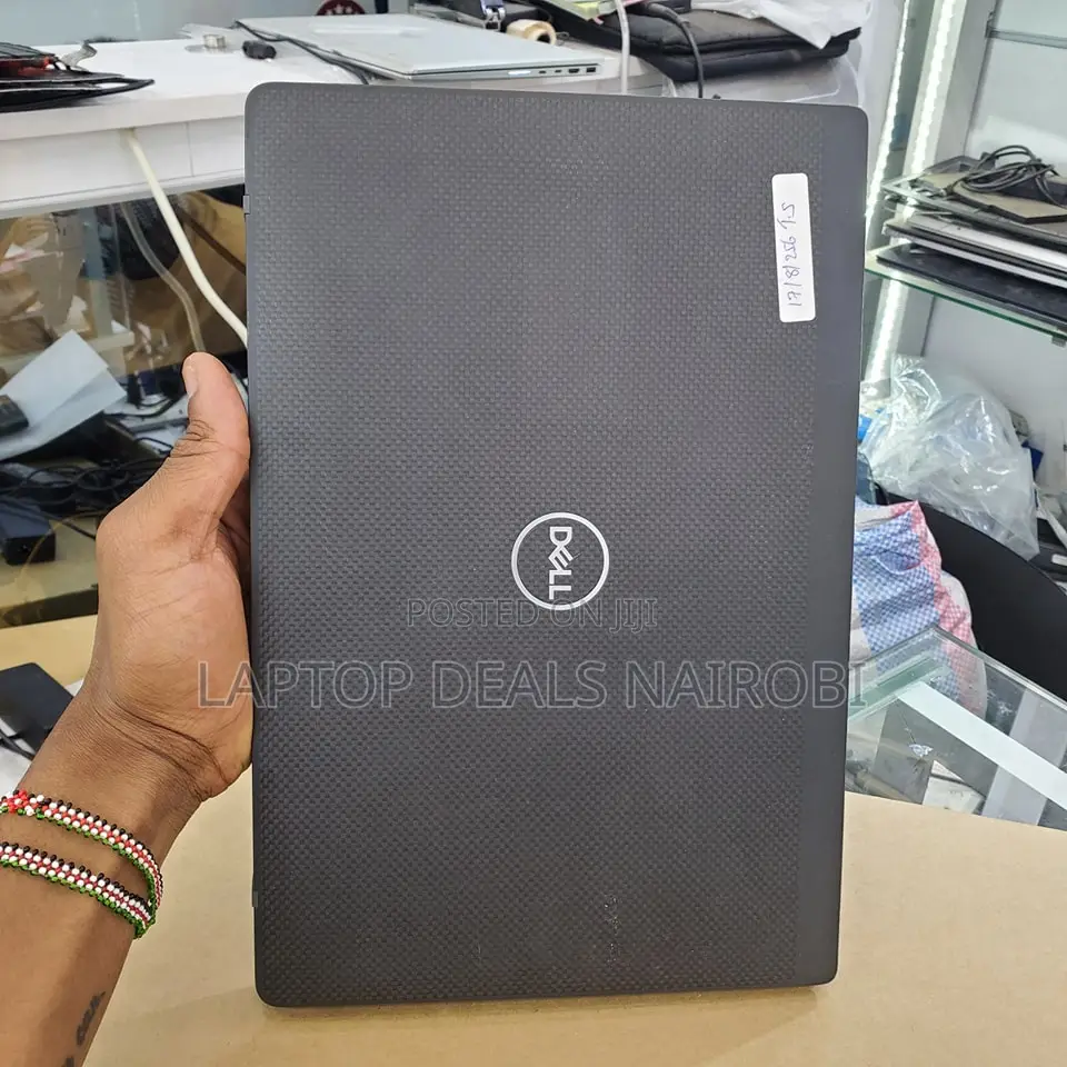 Laptop Dell Latitude 7400 8GB Intel Core I7 SSD 256GB