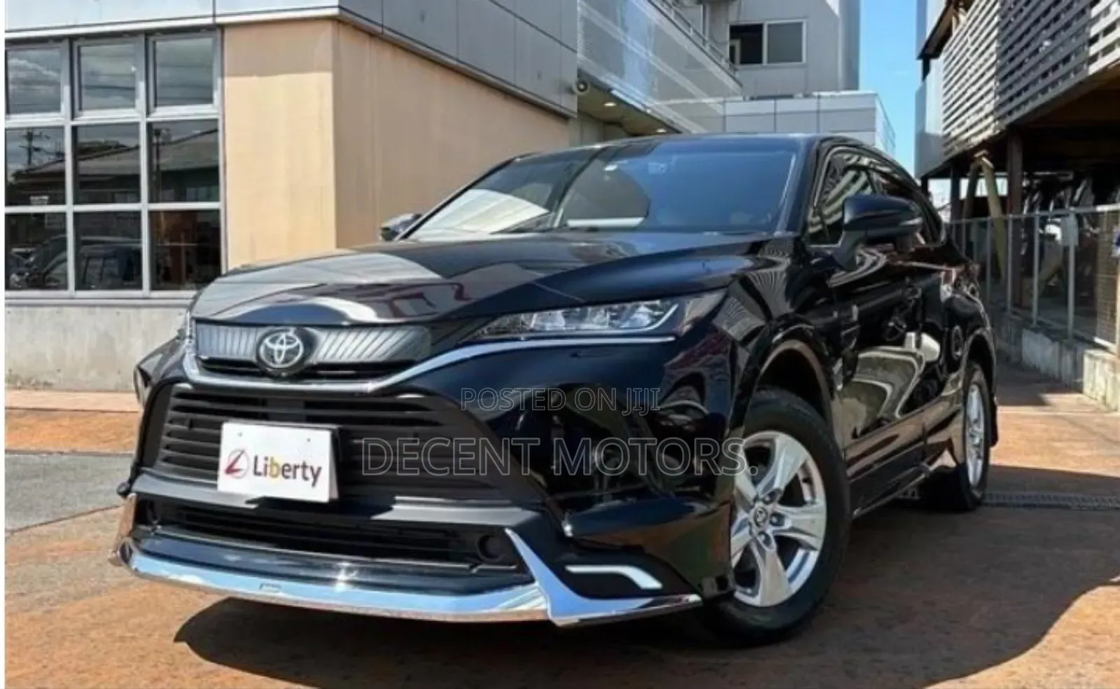 Toyota Harrier 2.0 2021 Black