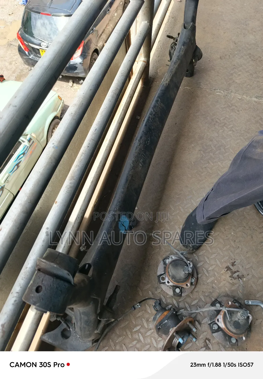 Rear Beam Toyota Wish 2wd