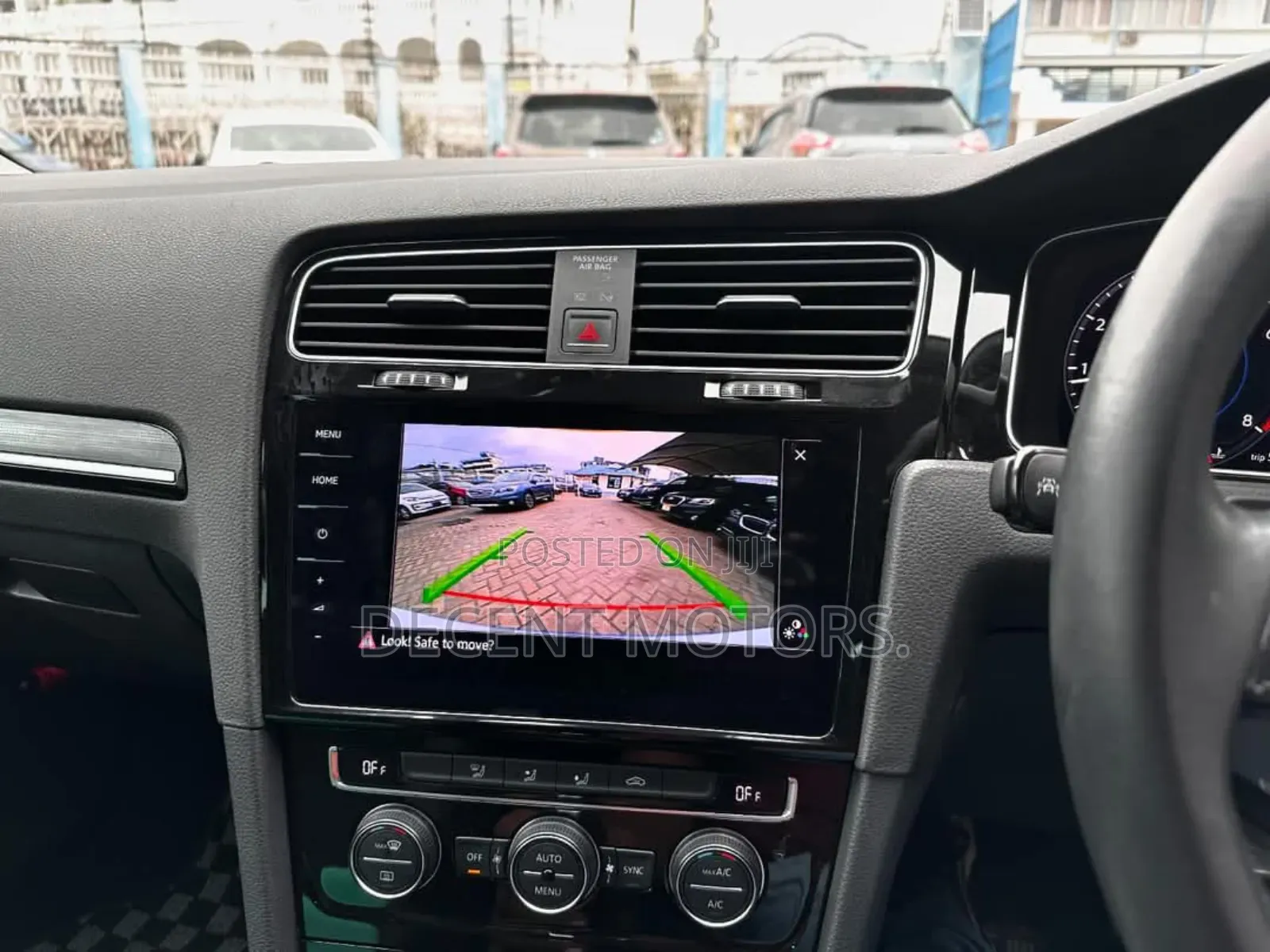 Volkswagen Golf TSI SE FWD 2018 White