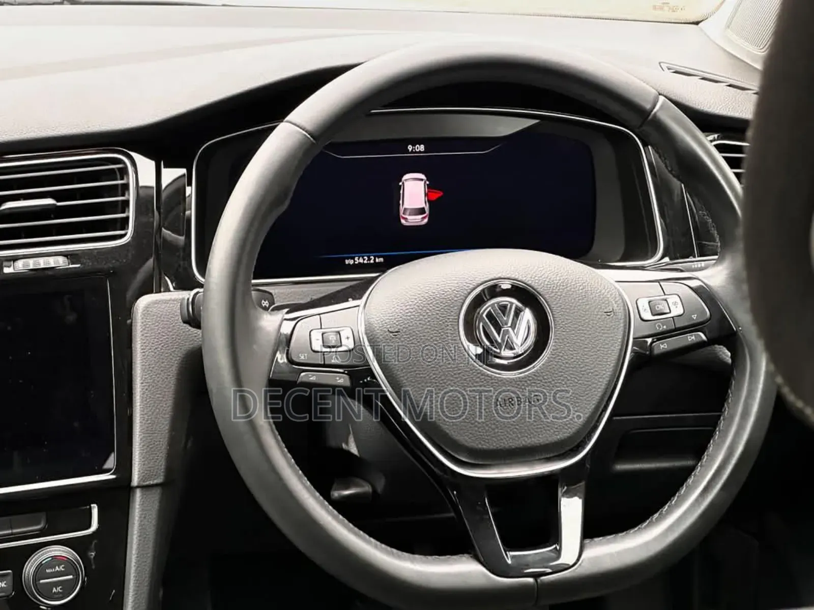 Volkswagen Golf TSI SE FWD 2018 White