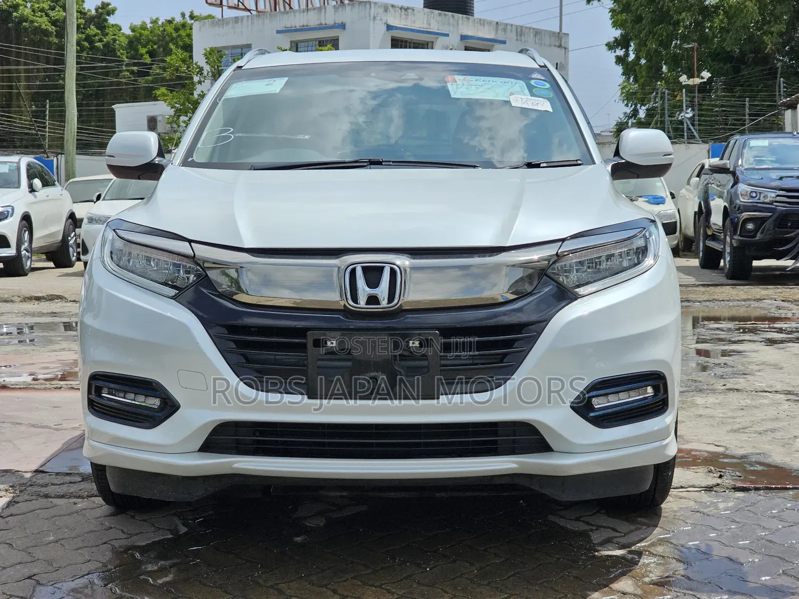 Honda Vezel 1.5 Hybrid 2WD 2018 White