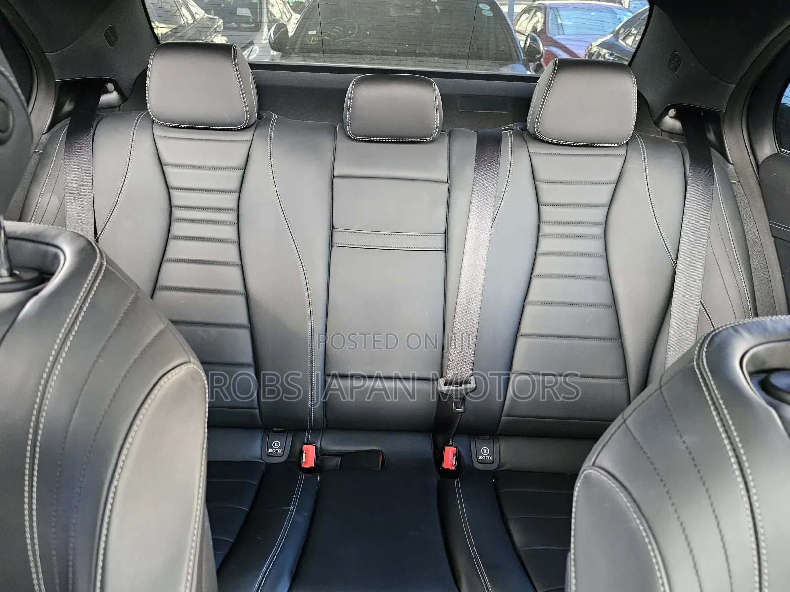 Mercedes-Benz E250 2017 Off white