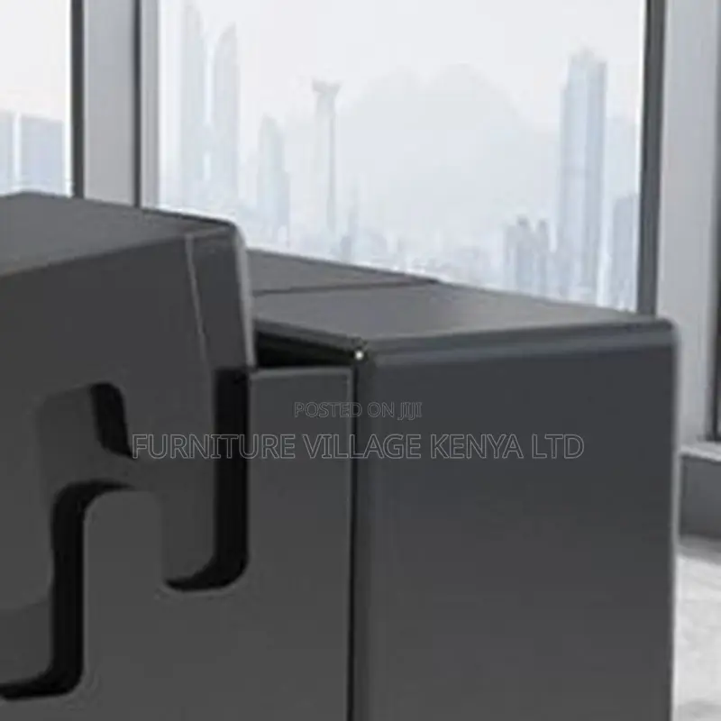Conference Tables; 8-10 Seater Executive Boardroom Table