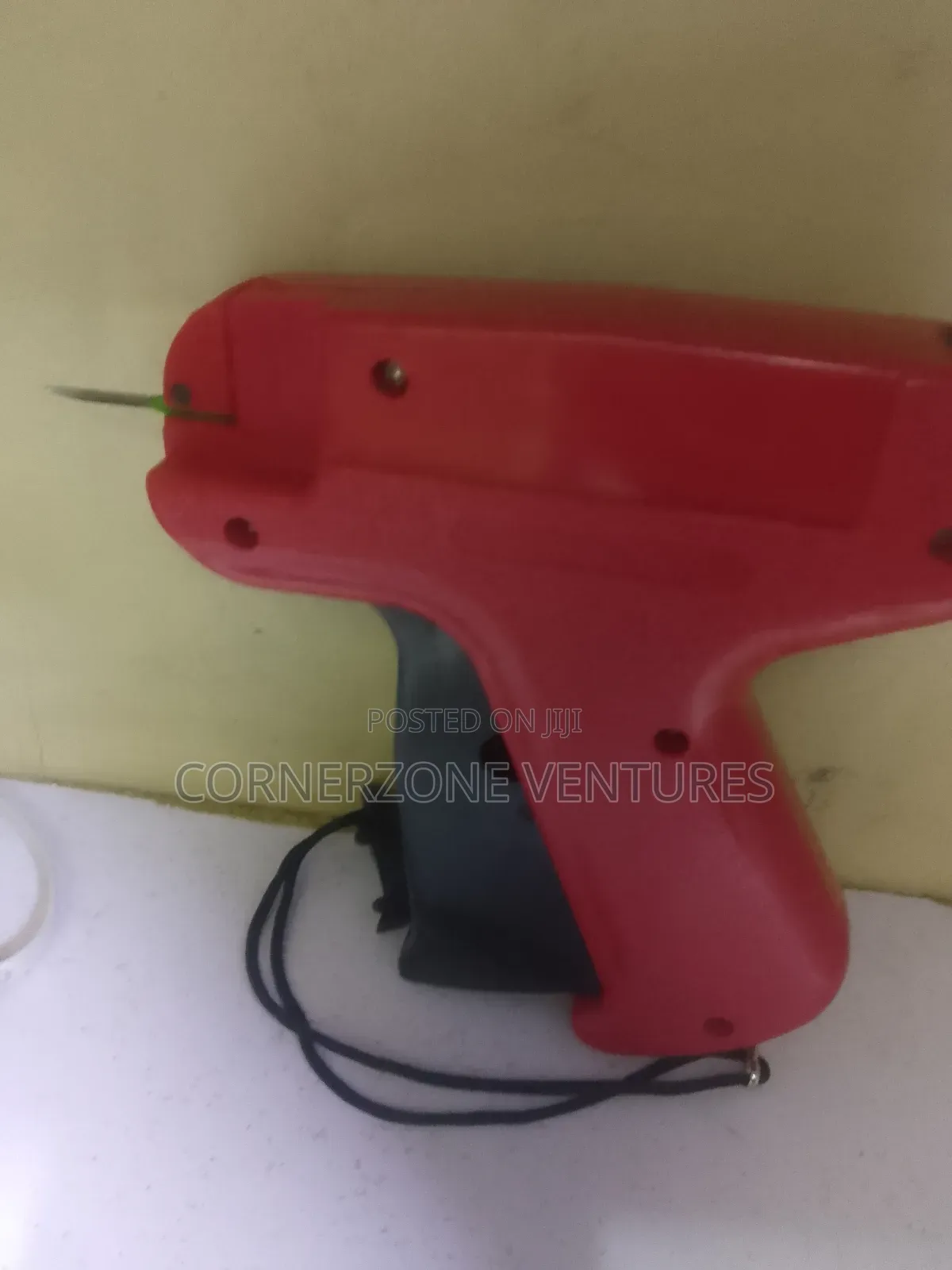 Tagging Gun